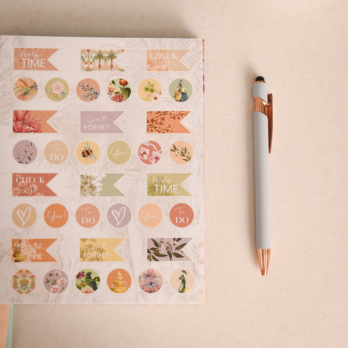 Endless Mae Amber Breeze Desk Agenda 2026