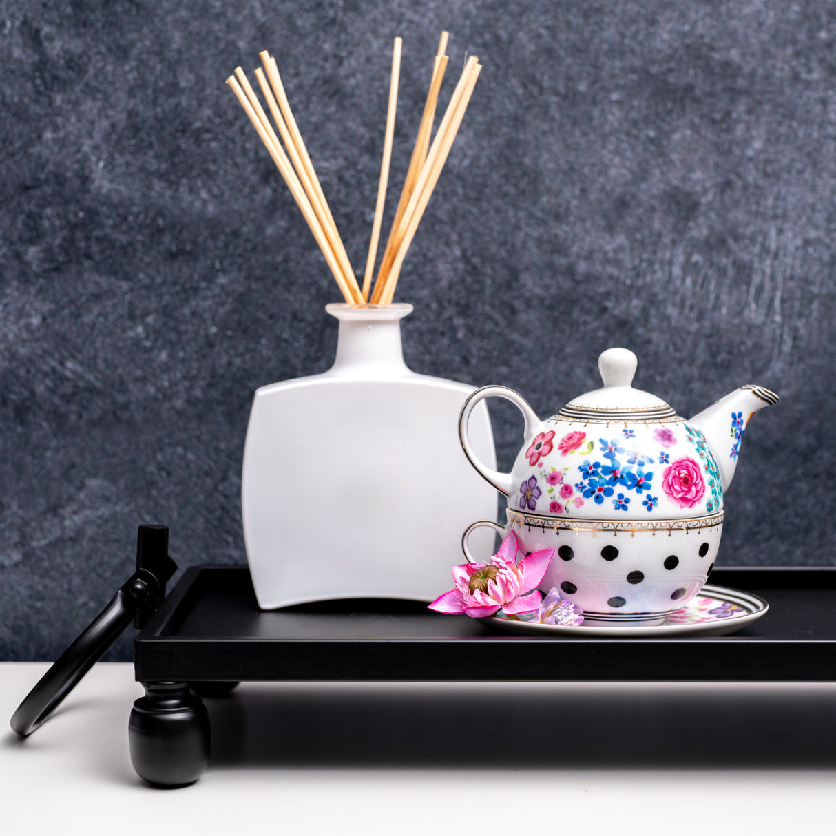 Melli Mello Metal black tray