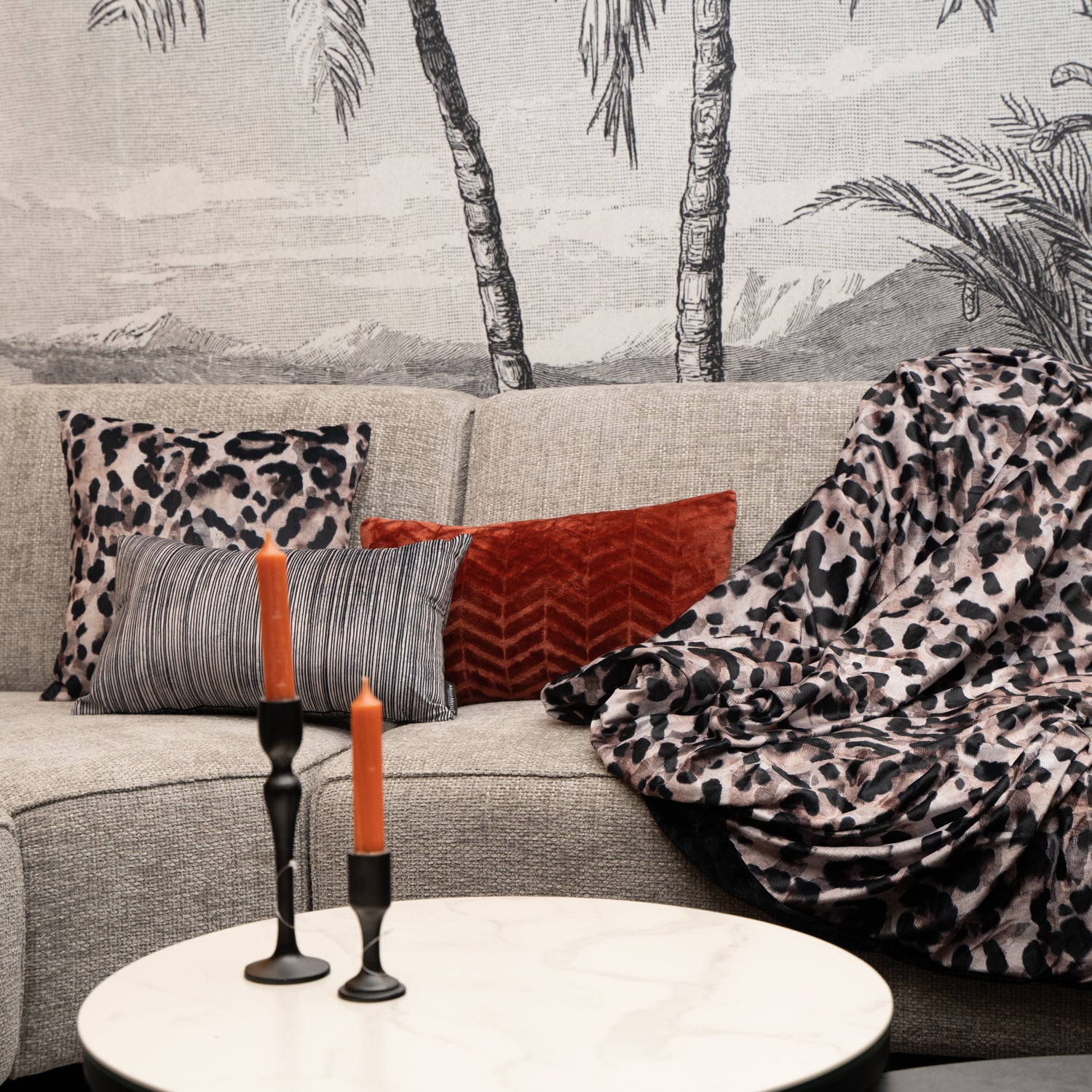 Melli Mello Most Wanted Plaid