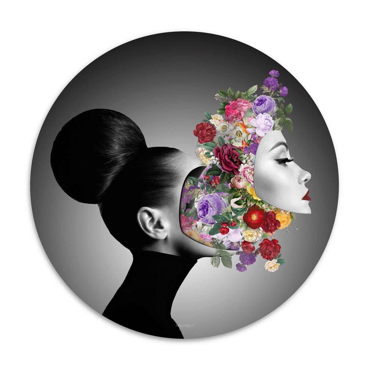 Melli Mello Wall Circle Face Off