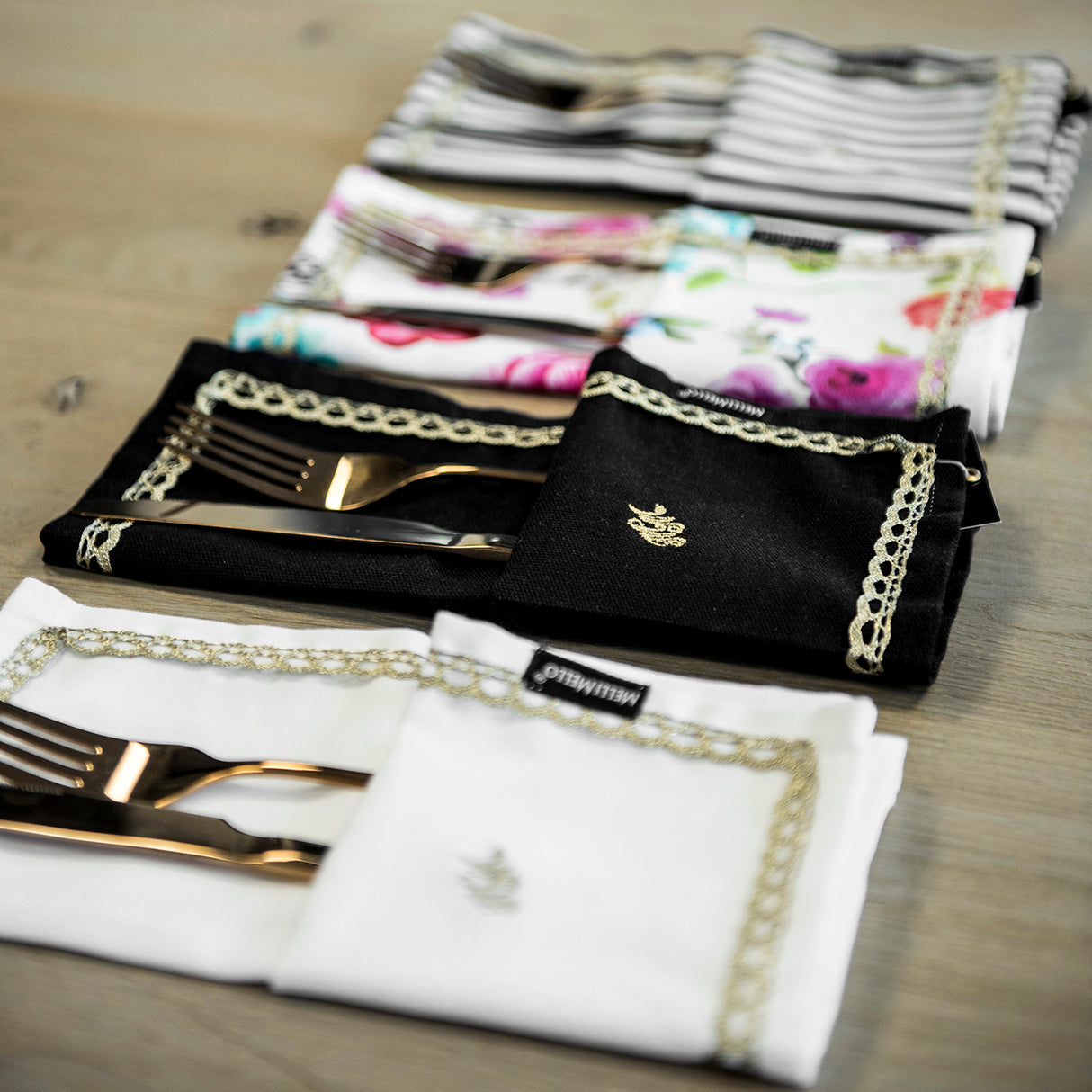 Melli Mello Black Napkin