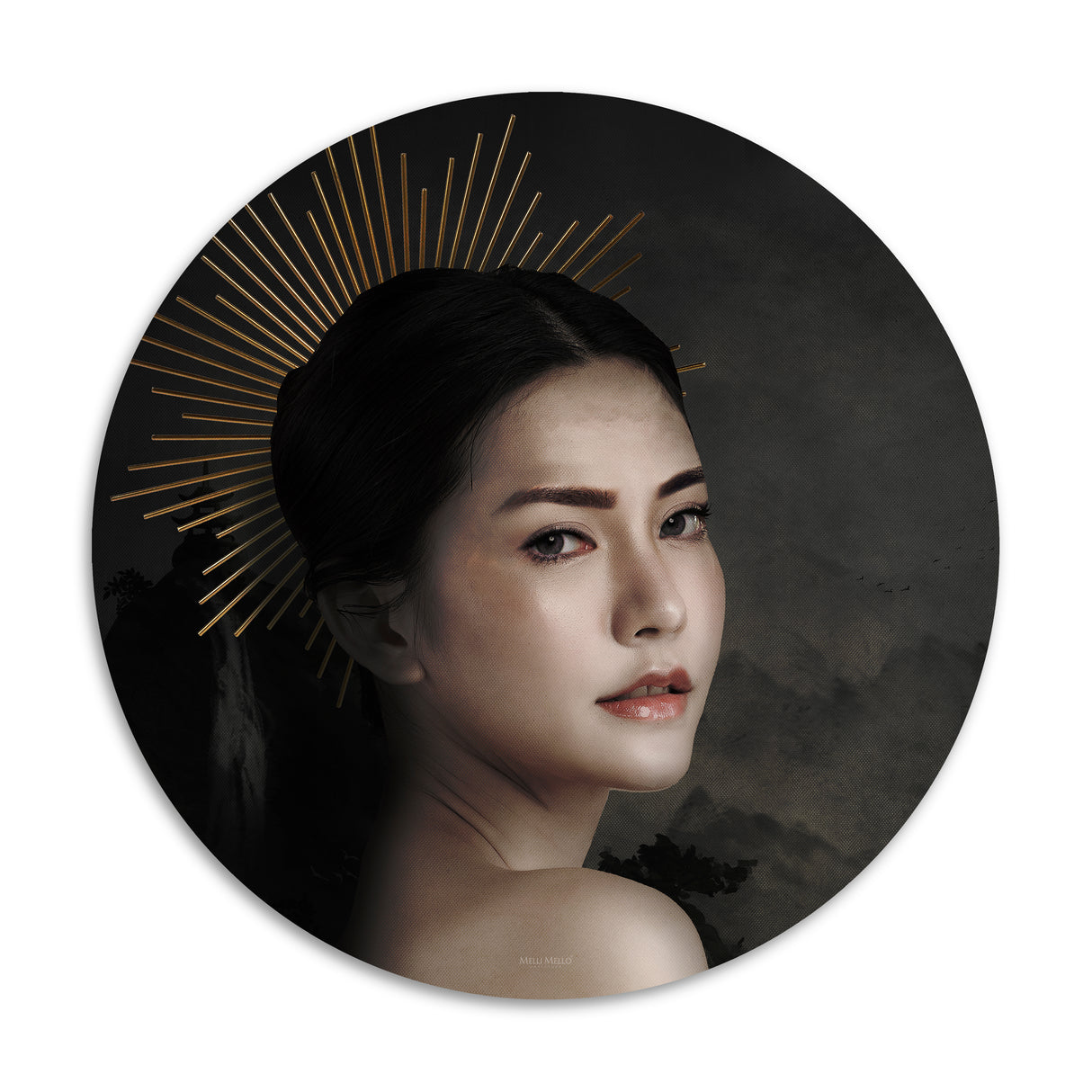 Melli Mello Wall Circle Queen of Asia