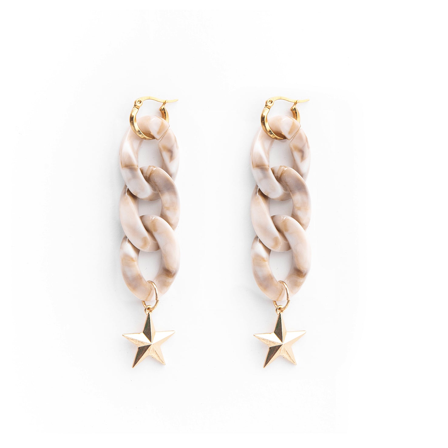 Melli Mello Shackle star Earring Gold detail