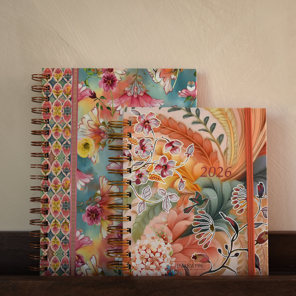 Endless Mae Pastel Petals Bureau Agenda 2026